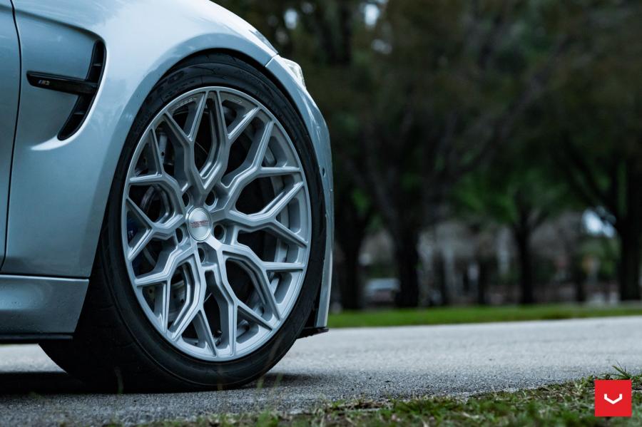 Колеса BMW M3 Sedan on Vossen Wheels (HF-2) 2019 года  (фото 15 из 25)